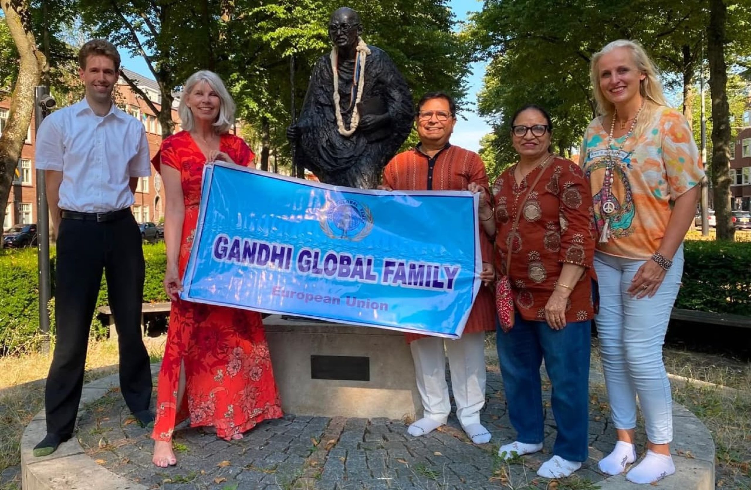 Ghandi-Scientology-YHR.jpeg